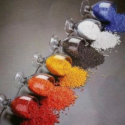 पीईटी बोतल के गुच्छे डबल स्क्रू प्लास्टिक पुनर्चक्रण Granulator मशीन